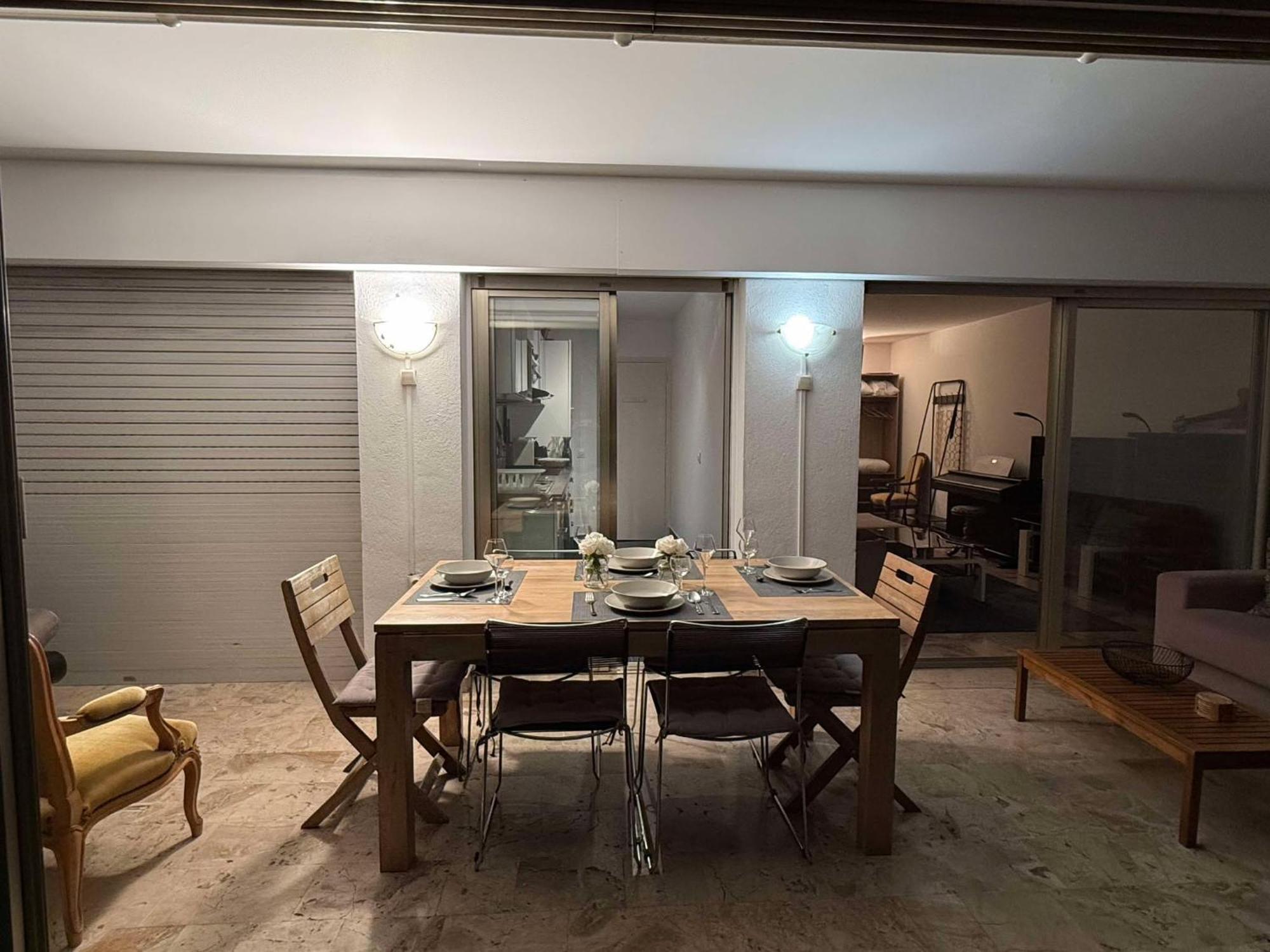 13 Rue Edith Cavell * Cannes